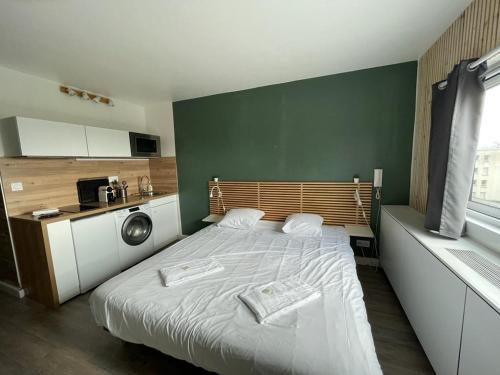 Appartement design tout confort (parking gratuit) in Gradignan Appartement design tout confort (parking gratuit) in Gradignan