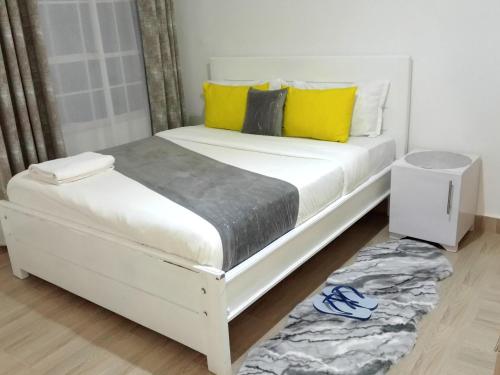 Exquisite 1br Apartment along Eldoret-Kisumu Road close to Eldoret Polytechnic in Eldoret Exquisite 1br Apartment along Eldoret-Kisumu Road close to Eldoret Polytechnic in Eldoret