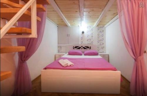 Comfortable Flat in Central Tbilisi