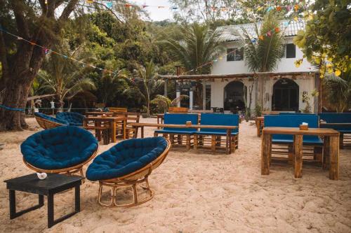 Paradise Sunset Beach in Sunset Bay Paradise Sunset Beach in Sunset Bay