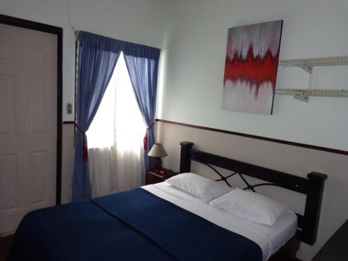 This photo about Hotel Santamaria Airport North / Alajuela Downtown shared on HyHotel.com