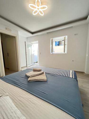 Stone house with roof-top terrace sea at 10 meters