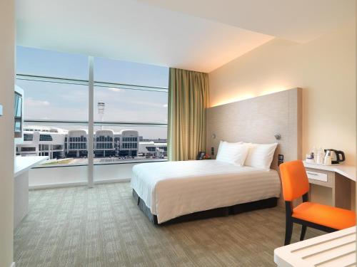 Sama-Sama Express KLIA Terminal 2- Airside Transit Hotel in Kuala Lumpur Sama-Sama Express KLIA Terminal 2- Airside Transit Hotel in Kuala Lumpur