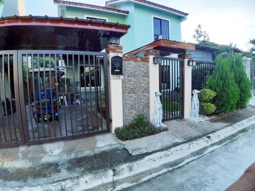 ILOILO TRANSIENT HOUSE 4pax