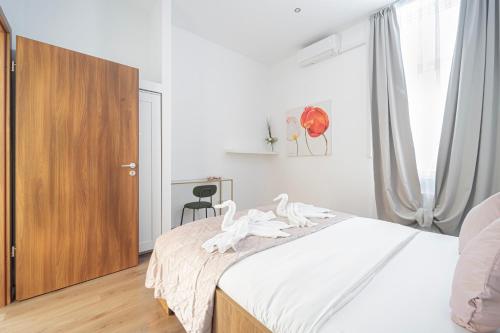 Premium Central Apartment with 4 Bedrooms 3 Bathrooms