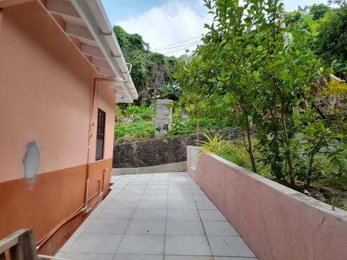 景色, Angie's Cove, modern get-away overlooking Castries in カストリース 景色, Angie's Cove, modern get-away overlooking Castries in カストリース