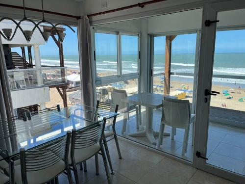 Kilátás, Exclusivo departamento frente al mar in Ostende Kilátás, Exclusivo departamento frente al mar in Ostende