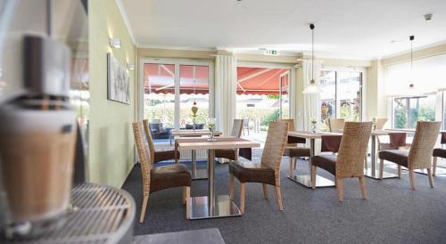 Ресторан, Hotel Waldblick Deppe in Ліпштадт Ресторан, Hotel Waldblick Deppe in Ліпштадт
