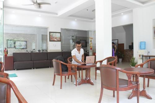 Hotel Nguyen Anh 2 in Thủ Đức Hotel Nguyen Anh 2 in Thủ Đức