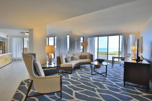Naples Grande Beach Resort in Naples (FL) Naples Grande Beach Resort in Naples (FL)