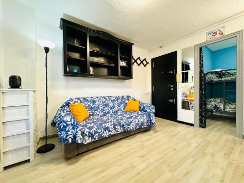 Pequeño apto. familiar a pasos del mar