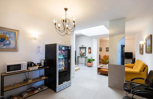 Lối vào, Hotel Mediterraneo by Croma in Estepona Lối vào, Hotel Mediterraneo by Croma in Estepona