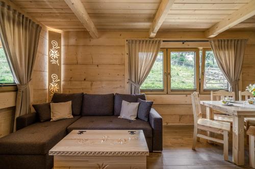 Létesítmények, DOMKI Szarotka, Rozeta i Parzenica in Bustryk Létesítmények, DOMKI Szarotka, Rozeta i Parzenica in Bustryk