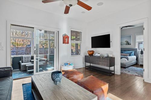 共用Lounge/電視區, Wild Horse Run in 密歇根州新水牛城 (MI) 共用Lounge/電視區, Wild Horse Run in 密歇根州新水牛城 (MI)