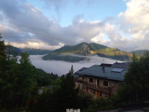 View, Appartement cosy a Les Belleville 48 m² avec terrasse privee in Les Varcins View, Appartement cosy a Les Belleville 48 m² avec terrasse privee in Les Varcins