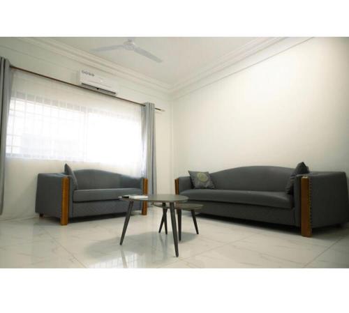 Tesis özellikleri, DAA DINGBE SUITES - Luxury Two Bedroom Apartments in Tamale Tesis özellikleri, DAA DINGBE SUITES - Luxury Two Bedroom Apartments in Tamale