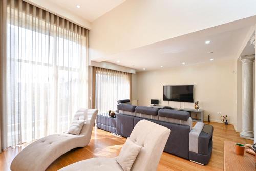 Facilities, Rio in Porto in Rio Tinto Facilities, Rio in Porto in Rio Tinto