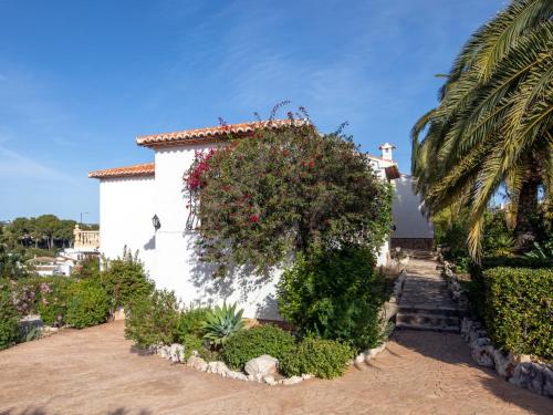 Holiday Home Cap Marti by Interhome in El Tosalet Holiday Home Cap Marti by Interhome in El Tosalet