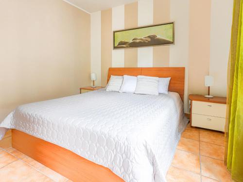 Apartment Les Balcons de Port Nicea by Interhome