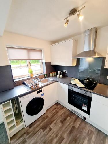 Konyha, Modern 2 bedroom apartment in Historical Spa town in Droitwich Konyha, Modern 2 bedroom apartment in Historical Spa town in Droitwich