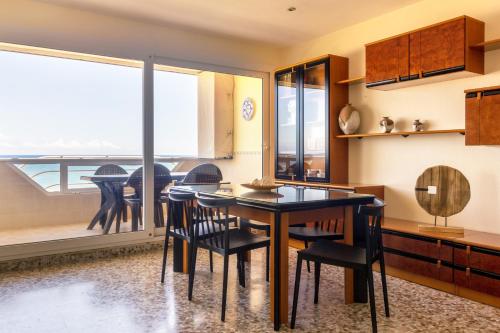Apartamento Denia Deveses frente al mar in Les Bovetes Beach Apartamento Denia Deveses frente al mar in Les Bovetes Beach
