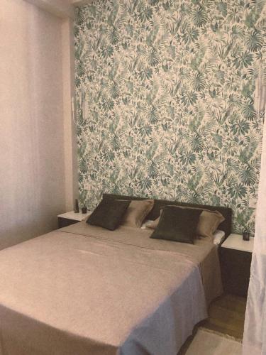 Five min from sea apartments at Delmar residence