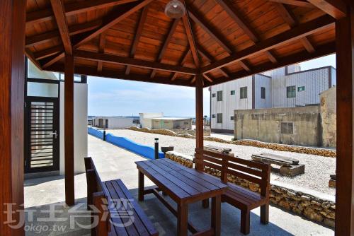 Captain Ou Homestay near Kueibishan Captain Ou Homestay near Kueibishan