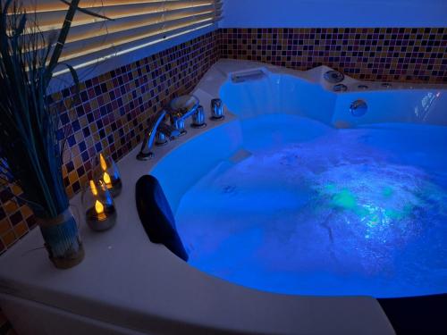 Pezsgőfürdő, FeWo Ruhepo(o)l inkl. Sauna in Grossmehring Pezsgőfürdő, FeWo Ruhepo(o)l inkl. Sauna in Grossmehring