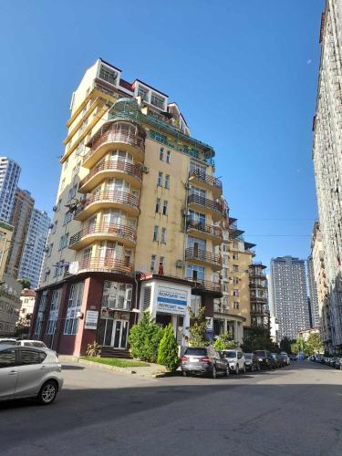 BATUMI apartments in season