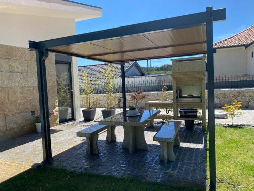 CASA TAPADA DA CHEDA 2 in เซโลริโก เด บาสโต CASA TAPADA DA CHEDA 2 in เซโลริโก เด บาสโต