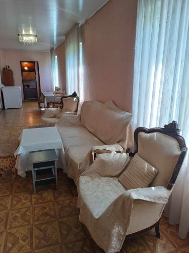 Palvelut, Guest House in Zhabeshi Lali in Tsaldashi Palvelut, Guest House in Zhabeshi Lali in Tsaldashi