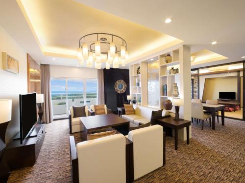 Grand Mercure Okinawa Cape Zanpa Resort in Yomitan Grand Mercure Okinawa Cape Zanpa Resort in Yomitan