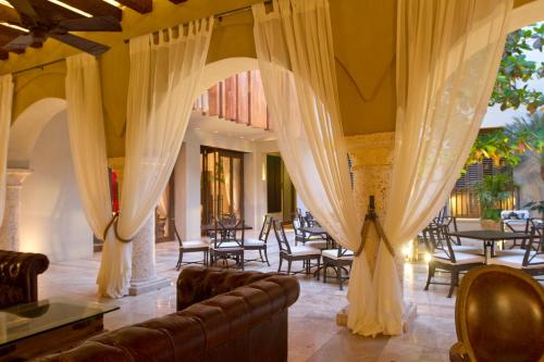 Facilities, Bastion Luxury Hotel in City Center Facilities, Bastion Luxury Hotel in City Center
