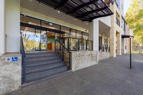 2X1 Comfy Apartment in Perth CBD