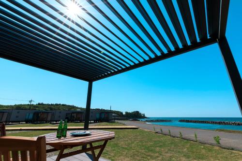 beranda/teres, Oruga Resort -Trailer Cottage & Cafe - in Sakai-shi beranda/teres, Oruga Resort -Trailer Cottage & Cafe - in Sakai-shi
