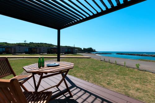 beranda/teres, Oruga Resort -Trailer Cottage & Cafe - in Sakai-shi beranda/teres, Oruga Resort -Trailer Cottage & Cafe - in Sakai-shi