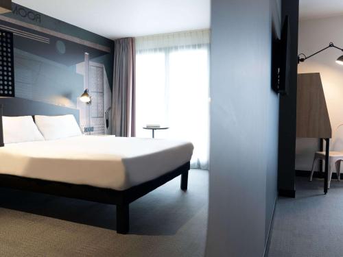 ibis Styles Dreux Centre Gare in Dreux ibis Styles Dreux Centre Gare in Dreux