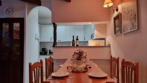 Létesítmények, Familia Reunida Costa Cálida (Familia Reunida Costa Calida) in Los Urrutias Létesítmények, Familia Reunida Costa Cálida (Familia Reunida Costa Calida) in Los Urrutias