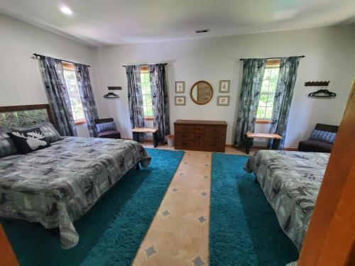 Vendégszoba, Ahrs Creek Retreat In the Timber in St Maries (ID) Vendégszoba, Ahrs Creek Retreat In the Timber in St Maries (ID)