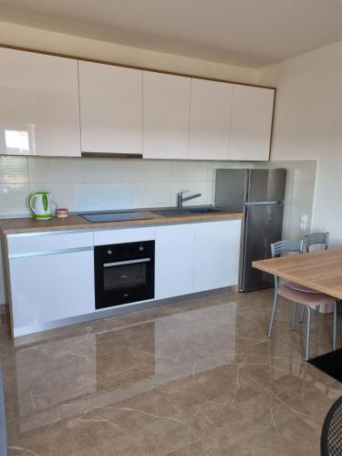 Apartments Donadic II, Caska in คาสกา Apartments Donadic II, Caska in คาสกา