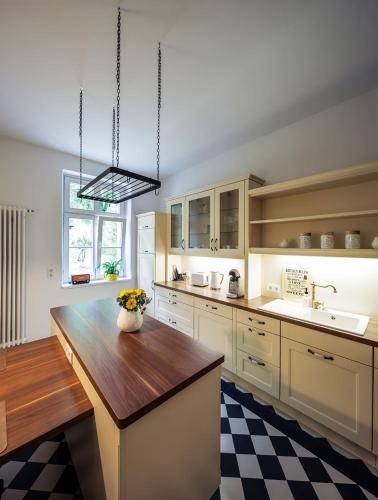 Villa Nußbaumer - Business-und Ferienwohnung in bester Lage in Arnstadt Villa Nußbaumer - Business-und Ferienwohnung in bester Lage in Arnstadt
