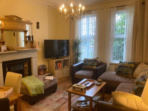 Mount Royal Victorian Apartments Self Catering in Knock Mount Royal Victorian Apartments Self Catering in Knock