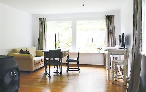 4 Bedroom Nice Home In Eidfjord in Eidfjord City Center 4 Bedroom Nice Home In Eidfjord in Eidfjord City Center