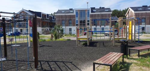 設施, Guboja in 內林加 設施, Guboja in 內林加