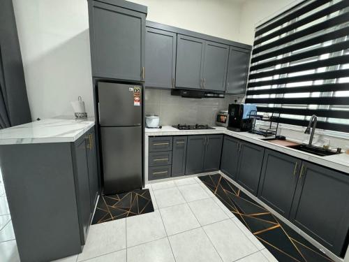 Kitchen, Acik Homestay in Langgar Kitchen, Acik Homestay in Langgar