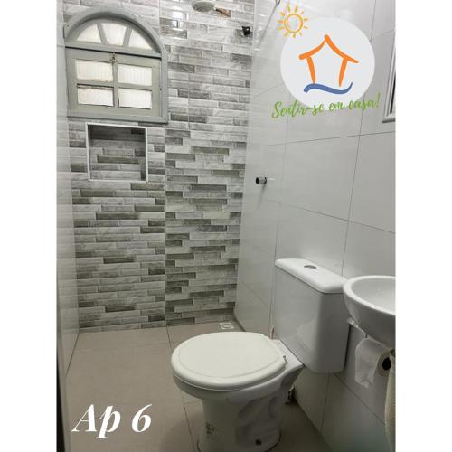 حمام, Ape privativo no Brisamar - 10min Praia de Itaparica - Sentir-se em Casa! in Vila Velha حمام, Ape privativo no Brisamar - 10min Praia de Itaparica - Sentir-se em Casa! in Vila Velha