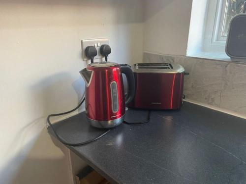 Cheerful 3 bed entire house, newly refurbished in Manchester Cheerful 3 bed entire house, newly refurbished in Manchester