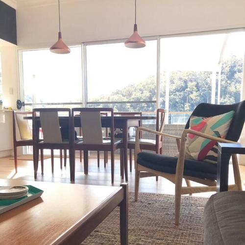NINE at Berowra Waters, luxury waterfront with hot tub in Berowra NINE at Berowra Waters, luxury waterfront with hot tub in Berowra