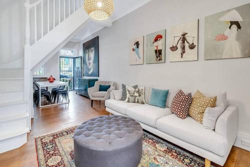 Facilities, Ideal Location 3 bdr Paddo Terrace Parking & Pets in Paddington Facilities, Ideal Location 3 bdr Paddo Terrace Parking & Pets in Paddington