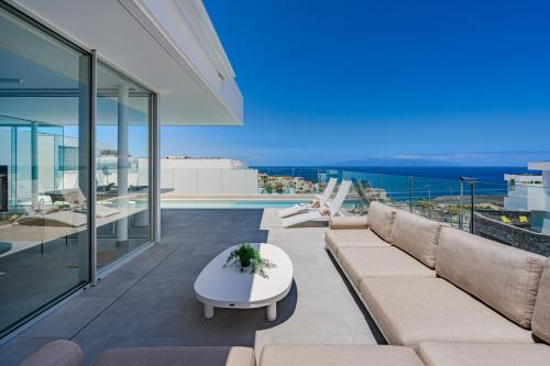 Villa Laurel - Casangular by Upper